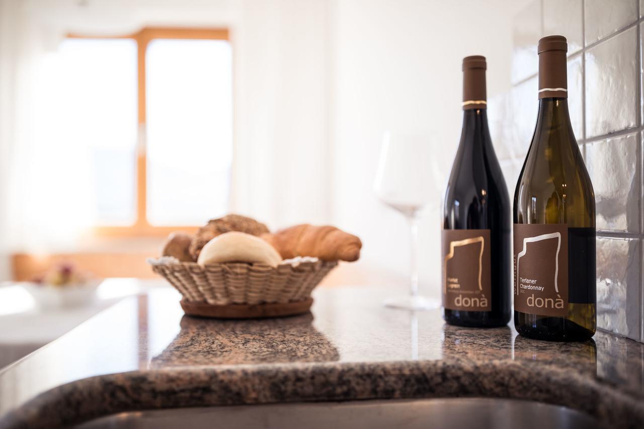 Weingut Dona Villa Appiano Sulla Strada Del Vino Bagian luar foto