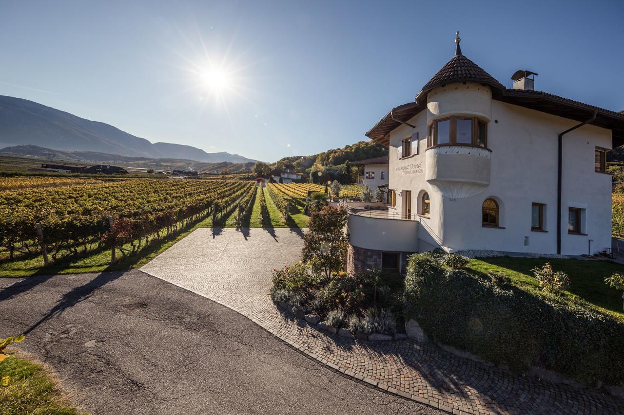 Weingut Dona Villa Appiano Sulla Strada Del Vino Bagian luar foto