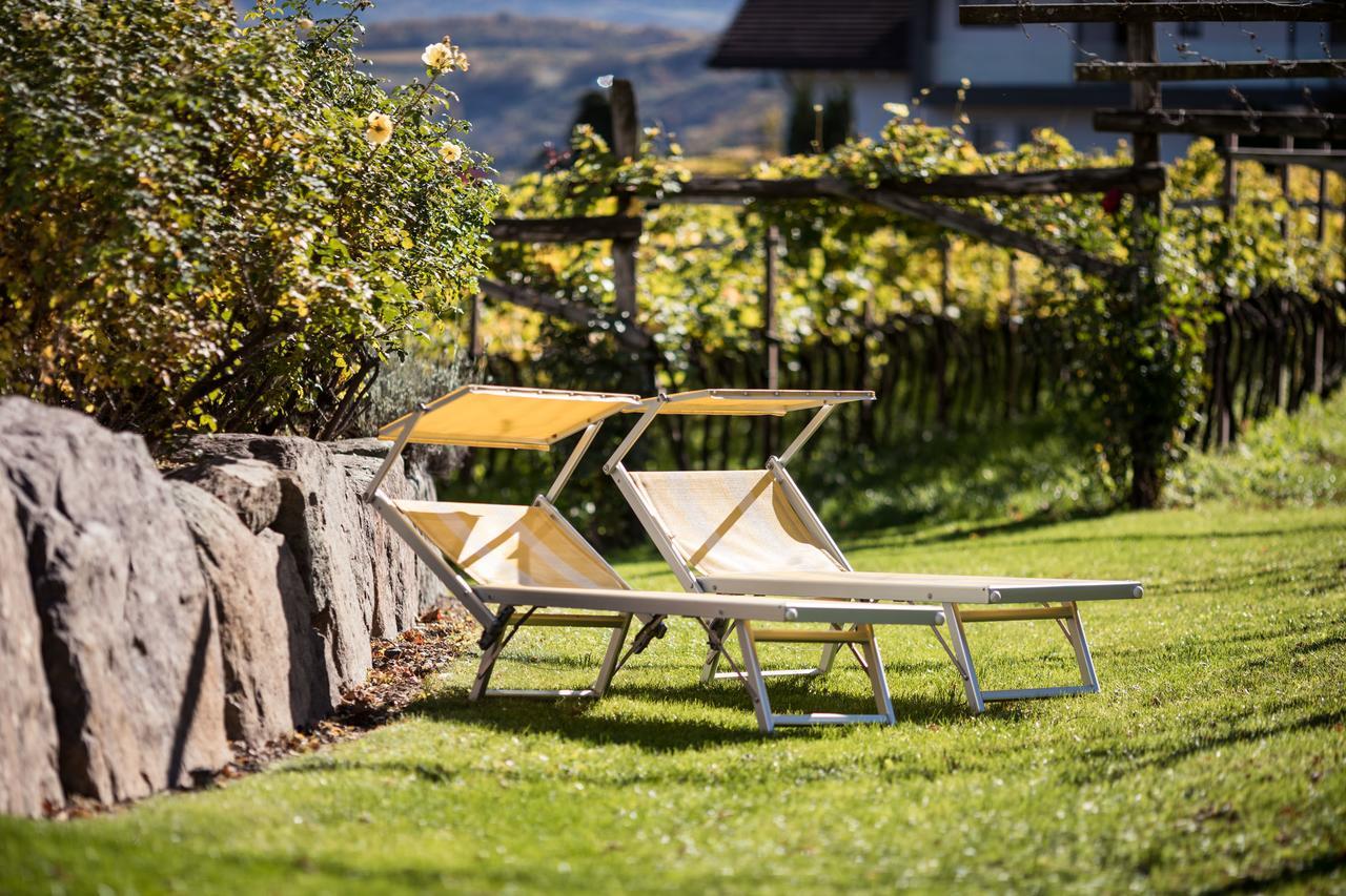 Weingut Dona Villa Appiano Sulla Strada Del Vino Bagian luar foto